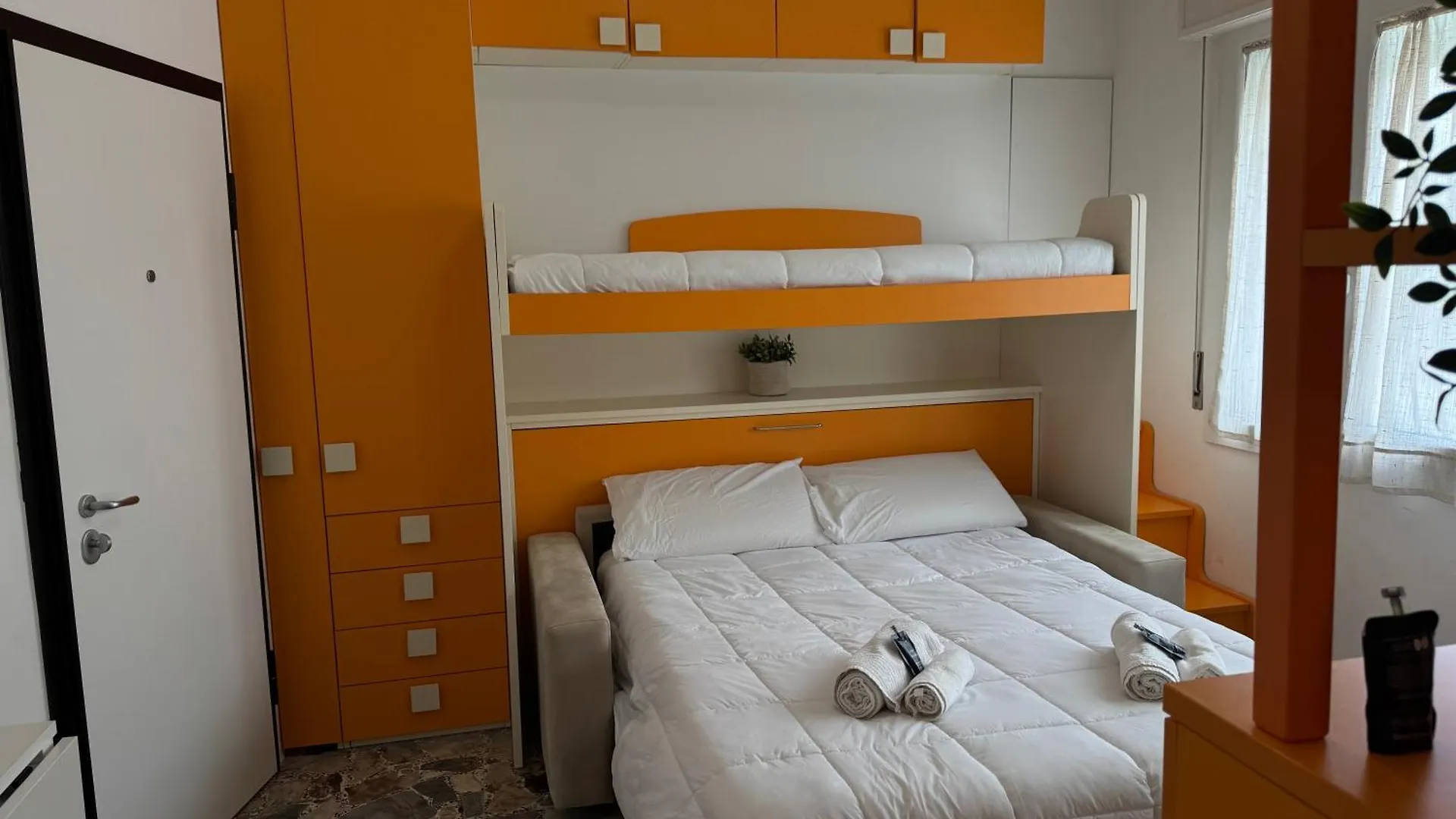 200M From The Sea, Beach Place Included Lido di Jesolo
