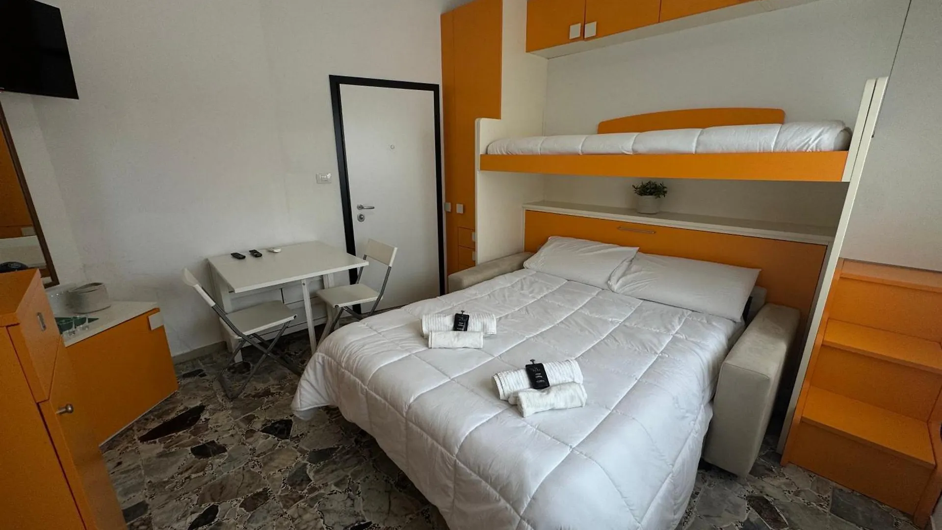 200M From The Sea, Beach Place Included Lido di Jesolo